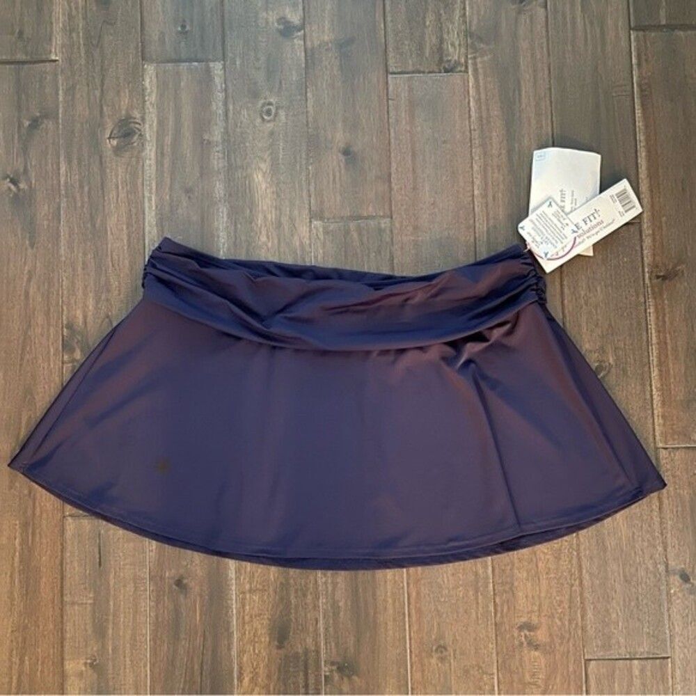A Shore Fit Swim Solutions Navy Blue Swim Skirt 22W NWT